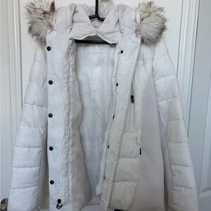 Michael Kors White Ski Jacket with Faux Fur Trim